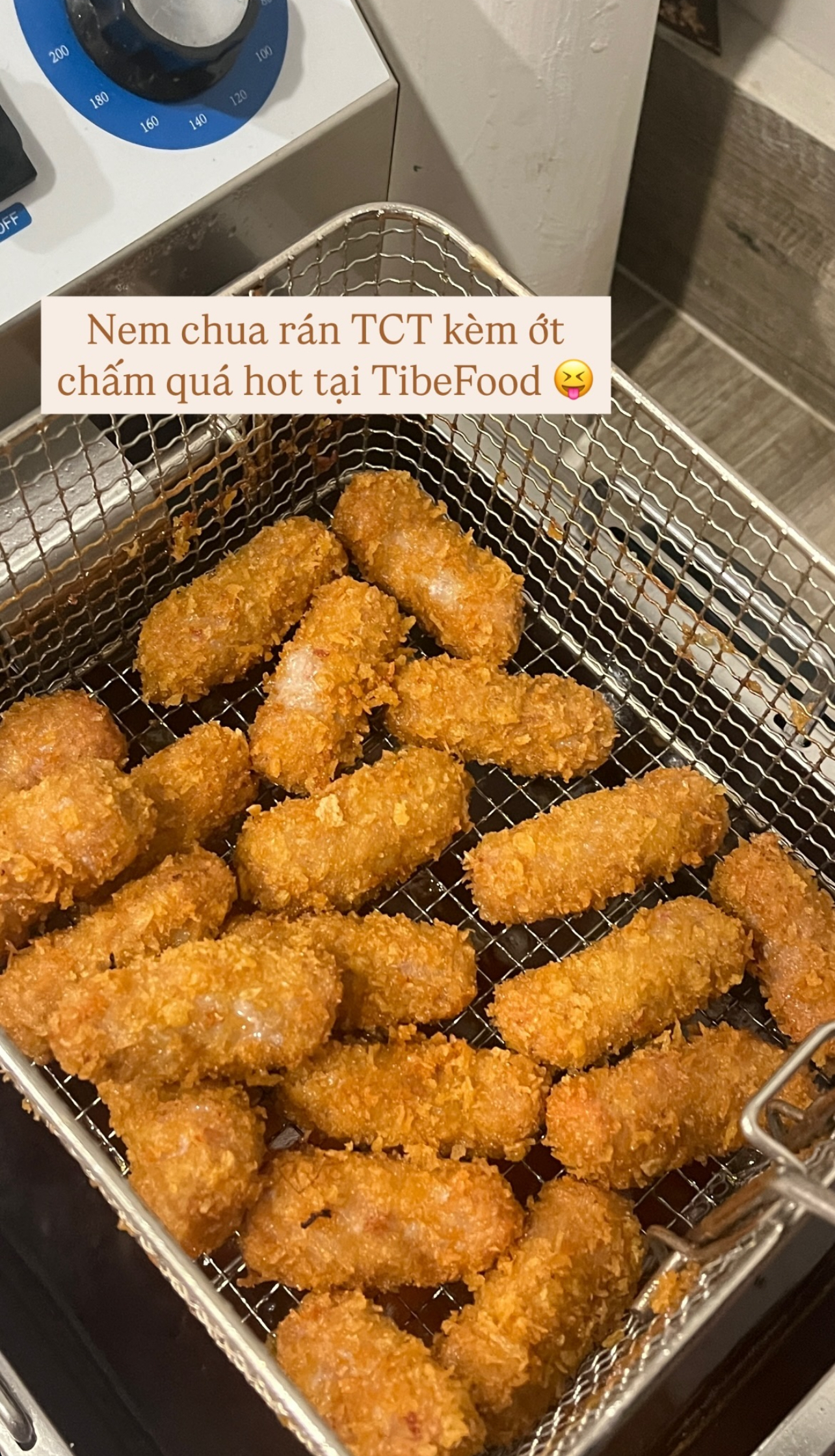 Nem chua rán giòn